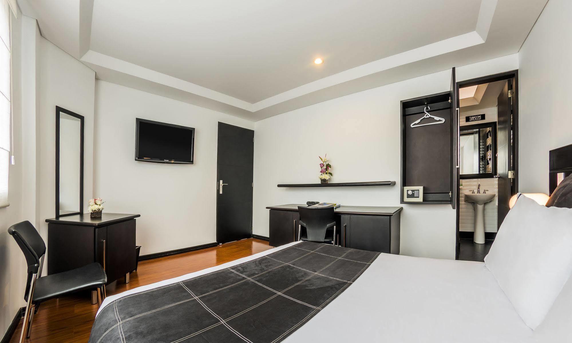 Hotel Classic Μπογκοτά Εξωτερικό φωτογραφία